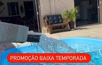 Imagem: A casa possui 2 Dormitórios, 3 Vagas na garagem e está localizado