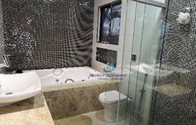 Imagem 12: Casa Cond Villagio do Engenho 4 suítes Salas Gourmet Piscina 6 vagas...