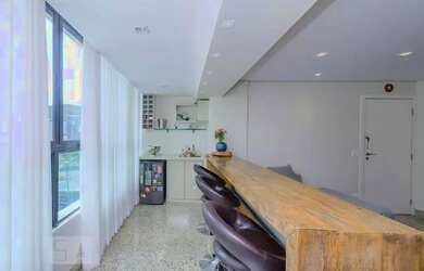 Imagem: O apartamento possui 3 Dormitórios, 3 Banheiros, 2 Vagas na