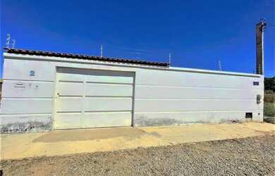 Imagem: A casa possui 3 Dormitórios, 3 Banheiros, 120m² de Área e