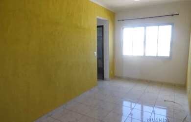 Imagem: O apartamento possui 1 Dormitório, 1 Banheiro, 1 Vaga na garagem