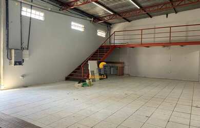 Imagem: O depósito possui 203m² de Área e está localizado em Vila