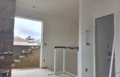 Imagem 8: Casa em Santos. Piscina, Churrasqueira, 150m² de Áreae2 Vagas na garagem