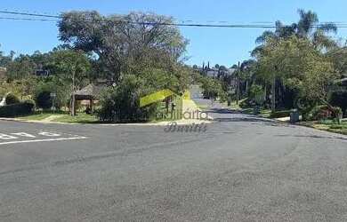 Imagem: O terreno possui 680m² de Área e está localizado em Alphaville