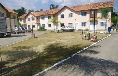 Imagem: A casa em condomínio possui 3 Dormitórios, 2 Banheiros, 1