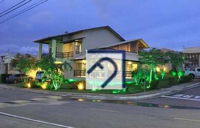 Imagem: A casa em condomínio possui 4 Dormitórios, 5 Banheiros, 4