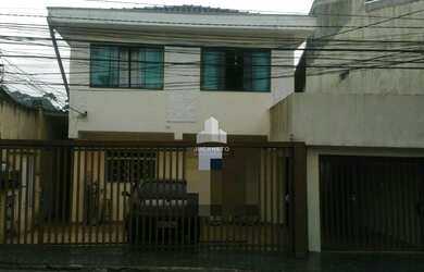 Imagem: A casa possui 5 Dormitórios, 5 Banheiros, 10m² de Área e