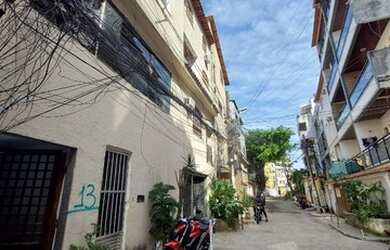 Imagem 2: Recreio vendo Apto 1qto no térreo à apenas 500mts Praia posto 12