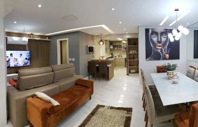 Imagem: O apartamento possui 3 Dormitórios, 2 Banheiros, 1 Vaga na