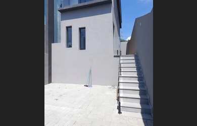 Imagem 4: SANTANA DE PARNAÍBA - Casa Padrão - CHÁCARA JAGUARI FAZENDINHA