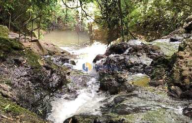 Imagem: A chácara possui 180m² de Área e está localizado em Parque