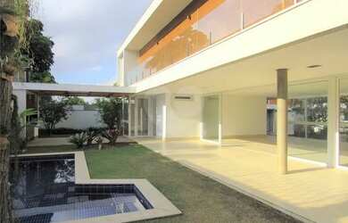 Imagem 2: Casa em Condomínio alto padrão 4 suítes e piscina no Alto da Boa Vista