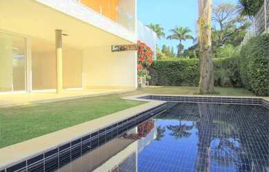 Imagem 3: Casa em Condomínio alto padrão 4 suítes e piscina no Alto da Boa Vista