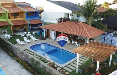 Imagem: A casa em condomínio possui 5 Dormitórios, 5 Banheiros, 2