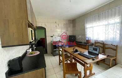 Imagem 2: Sobrado com 3 três casas à venda, 161 m² por R$ 280.000 - Jardim Helena...