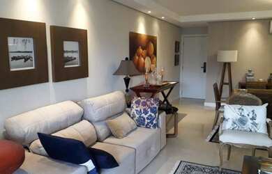 Imagem: O apartamento possui 3 Dormitórios, 5 Banheiros, 2 Vagas na