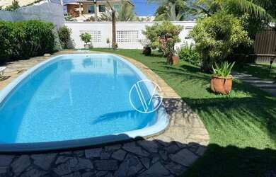 Imagem: A casa possui 4 Dormitórios, 5 Banheiros e 200m² de Área