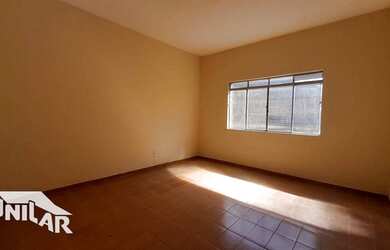 Imagem: O apartamento possui 3 Dormitórios, 1 Banheiro, 105m² de Área