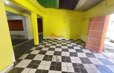 Imagem: O depósito possui 300m² de Área e está localizado em Campo