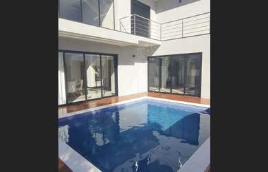 Imagem 7: Linda casa com 3 dormitórios -PISCINA- Cond. Golden Park