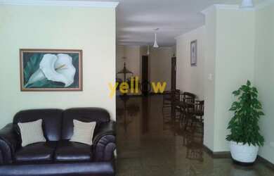 Imagem: O apartamento possui 3 Dormitórios, 2 Banheiros, 1 Vaga na