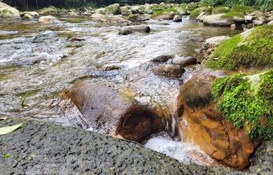 Imagem: A chácara possui 250m² de Área e está localizado em Vila
