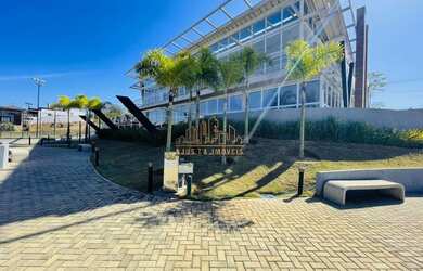 Imagem: A casa em condomínio possui 3 Dormitórios, 4 Banheiros, 5