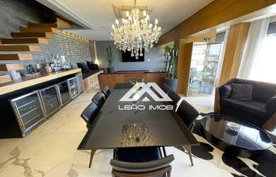 Imagem: O apartamento na cobertura possui 3 Dormitórios, 3 Banheiros