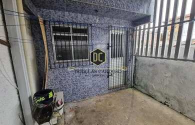 Imagem: A casa possui 2 Dormitórios, 2 Banheiros, 70m² de Área e