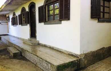 Imagem: A casa em condomínio possui 1 Dormitório, 1 Banheiro, 5 Vagas