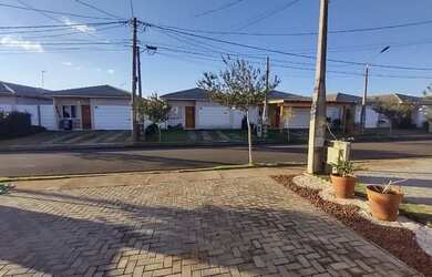 Imagem: A casa em condomínio à venda possui 2 Dormitórios, 2 Banheiros