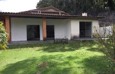 Imagem: A casa em condomínio possui 3 Dormitórios, 4 Banheiros, 4