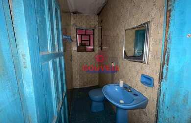 Imagem 5: Sobrado com 3 casas no quintal e salão comercial à venda, 229 m² por...