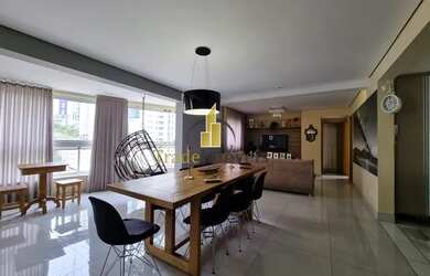 Imagem: O apartamento possui 3 Dormitórios, 3 Banheiros, 2 Vagas na