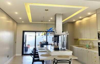 Imagem: A casa em condomínio possui 3 Dormitórios, 3 Banheiros, 4