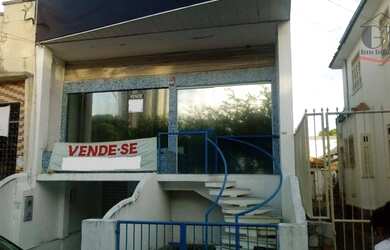 Imagem: O depósito possui 2 Vagas na garagem, 190m² de Área e está