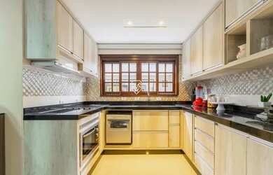 Imagem 8: Deslumbrante casa com 400m² para locação, por R$ 14.000,00/mês, no...