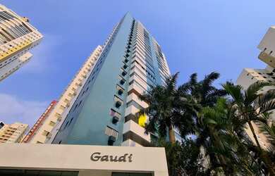 Imagem: O apartamento possui 3 Dormitórios, 4 Banheiros, 2 Vagas na