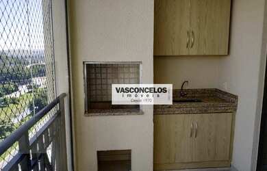 Imagem: O apartamento possui 4 Dormitórios, 3 Banheiros, 2 Vagas na