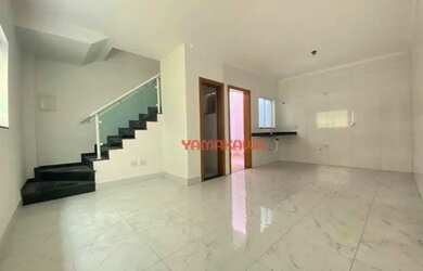 Imagem: A casa possui 2 Dormitórios, 2 Banheiros, 2 Vagas na garagem