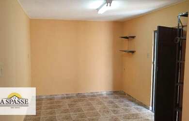 Imagem: A casa possui 3 Dormitórios, 2 Banheiros, 115m² de Área e