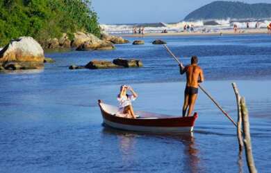 Imagem: O apartamento possui 2 Dormitórios, 1 Vaga na garagem e está