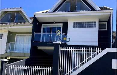 Imagem: A casa em condomínio possui 3 Dormitórios, 2 Banheiros, 1