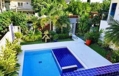 Imagem: A casa em condomínio possui 4 Dormitórios, 5 Banheiros, 4