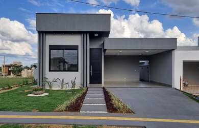 Imagem: A casa possui 3 Dormitórios, 4 Banheiros, 180m² de Área e