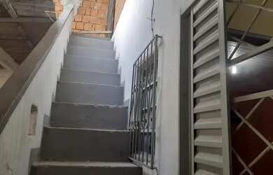 Imagem 2: Vendo ou troco casa. 2 Vagas na garageme3 Dormitórios