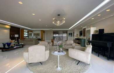 Imagem: O apartamento possui 4 Dormitórios, 5 Banheiros, 4 Vagas na