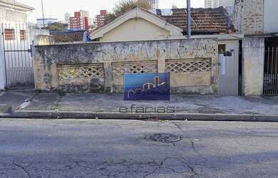 Imagem: O terreno possui 300m² de Área e está localizado em Vila