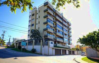 Imagem: O apartamento possui 4 Dormitórios, 4 Banheiros, 2 Vagas na