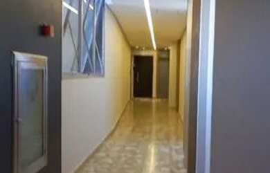 Imagem: O depósito possui 2 Vagas na garagem e 100m² de Área e está